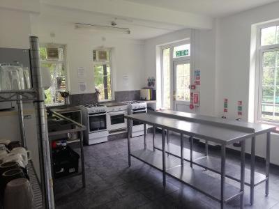 Kings Hostel Долгелай Екстериор снимка