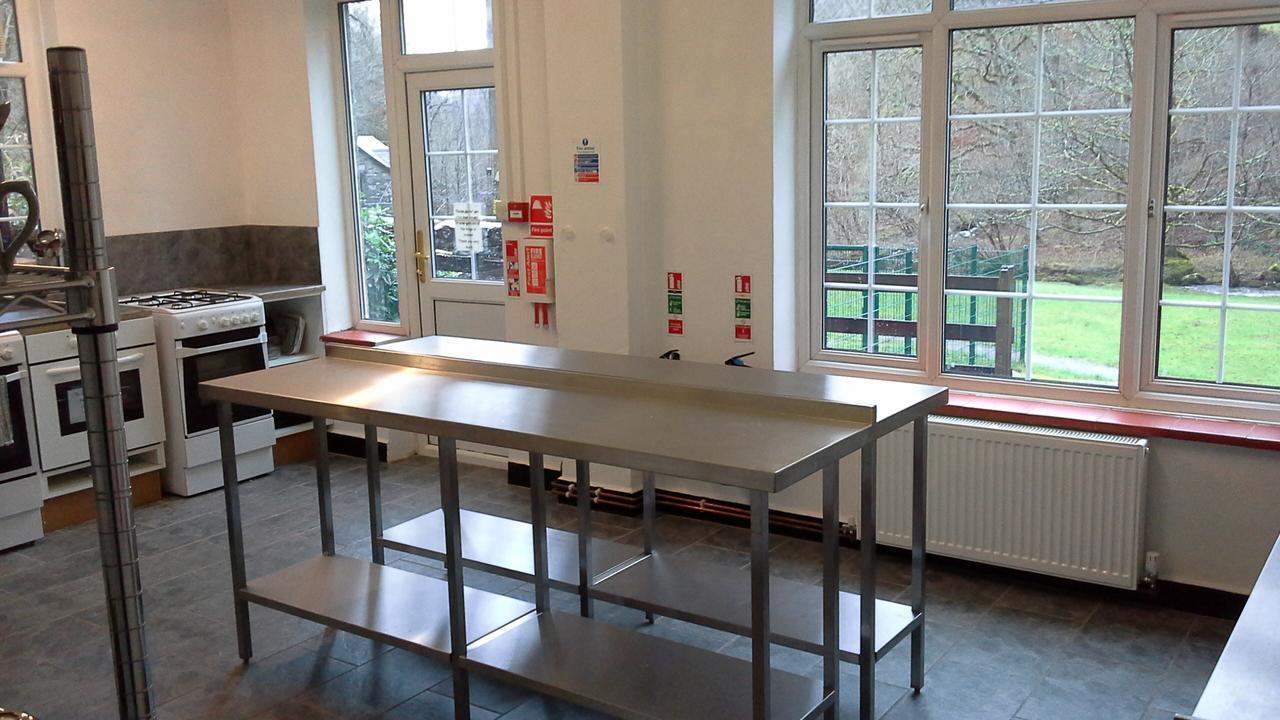 Kings Hostel Долгелай Екстериор снимка